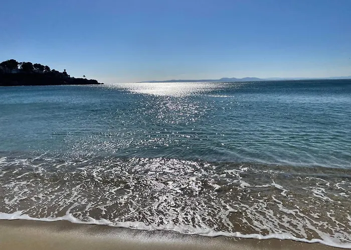 New Madrague Beach