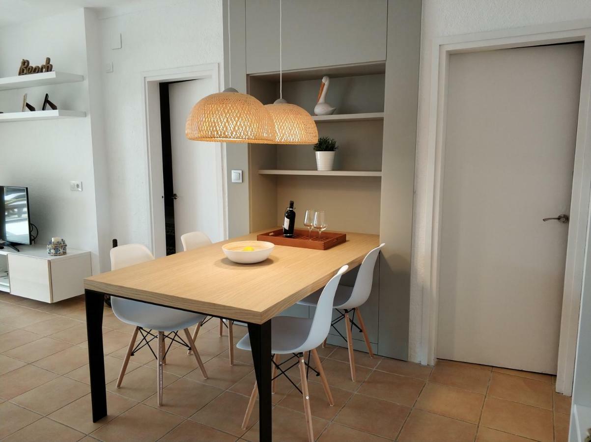 New Madrague Apartment Roses